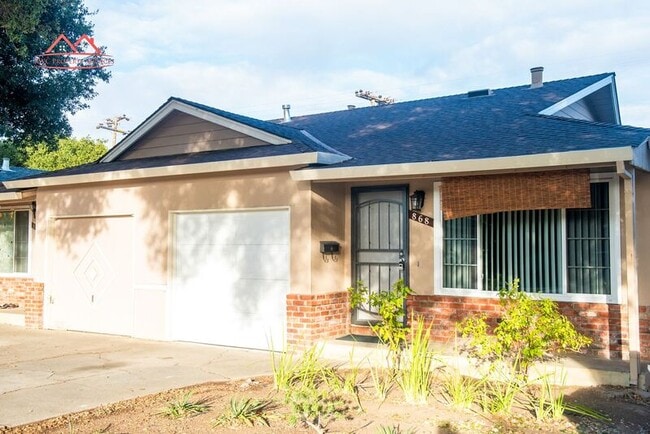 property at 868 Miller Ave