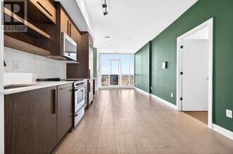 560 Rideau St in Ottawa, ON - Building Photo - Building Photo
