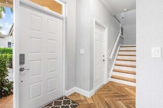 350 SW 8th St in Boca Raton, FL - Building Photo - Building Photo