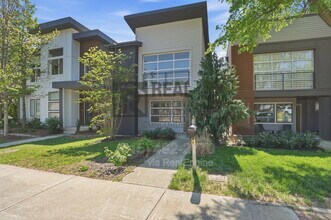 1607 10th Ave N in Nashville, TN - Building Photo - Building Photo