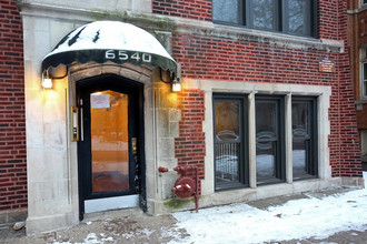 6540 N Glenwood Ave in Chicago, IL - Building Photo - Building Photo