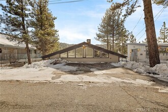 39005 Bayview Ln, Unit 1509 in Big Bear Lake, CA - Building Photo - Building Photo