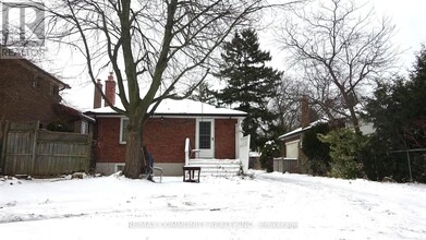 48 Westcroft Dr in Toronto, ON - Building Photo - Building Photo