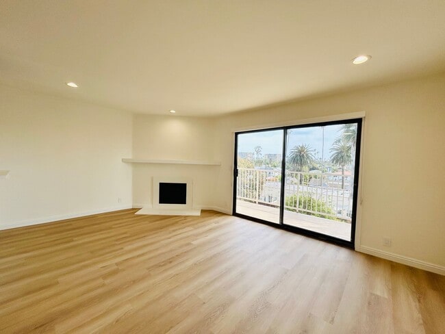 920 Venice Blvd. in Los Angeles, CA - Building Photo - Building Photo