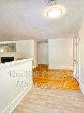 15 Jordan Dr in Newport News, VA - Building Photo - Building Photo