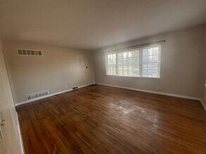 4208 W St Louis St in Rapid City, SD - Building Photo - Building Photo