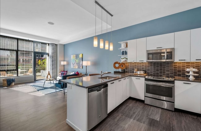 20 Child St, Unit 1402 in Boston, MA - Building Photo - Building Photo