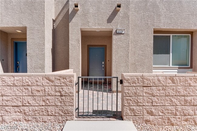 property at 1539 Eva Xing Pl