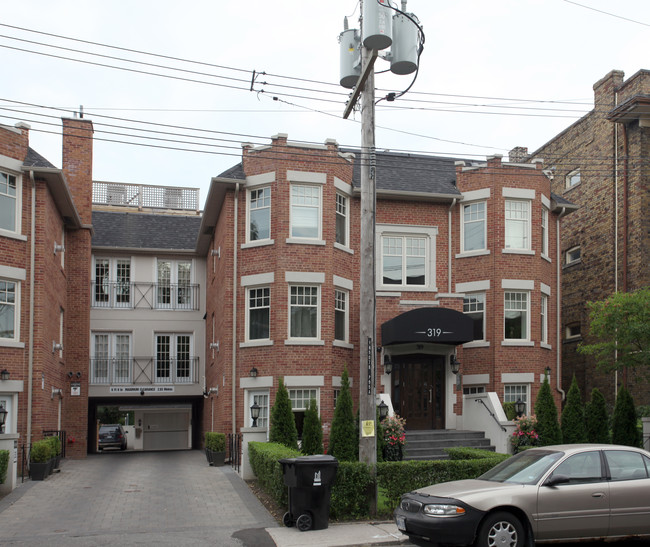 317-319 Lonsdale Rd in Toronto, ON - Building Photo - Building Photo