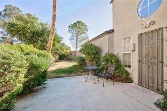 2208 Ladue Dr in Las Vegas, NV - Building Photo - Building Photo