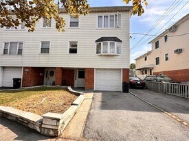 15-83 208th Place Unit in Queens, NY - Building Photo
