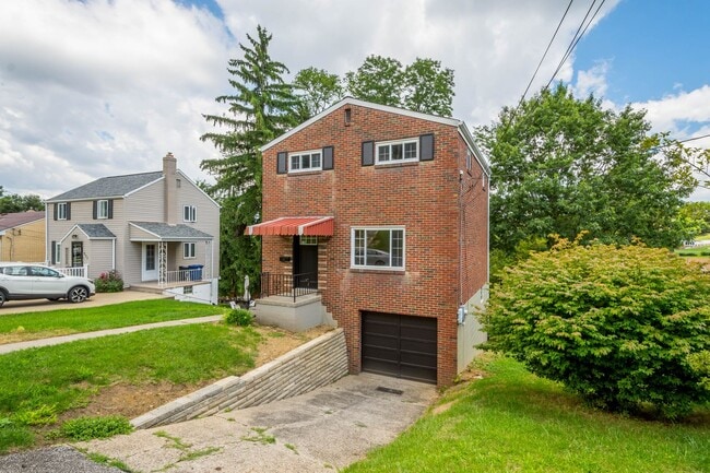 641 Brinwood Ave in Pittsburgh, PA - Building Photo - Building Photo