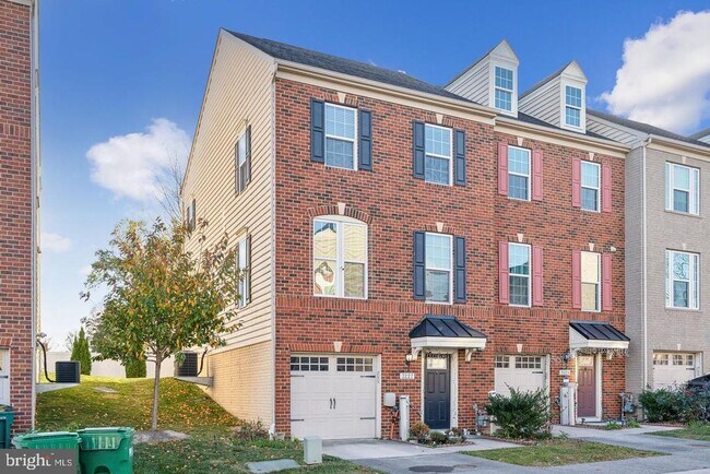 3227 Clear Spring Dr in Ellicott City, MD - Building Photo - Building Photo