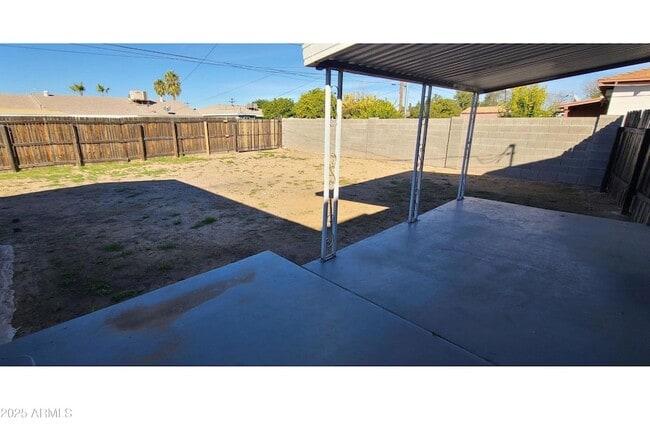 11334 W Duluth Ave in Youngtown, AZ - Building Photo - Building Photo