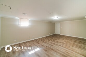 407 N Washington St in Raymore, MO - Building Photo - Building Photo