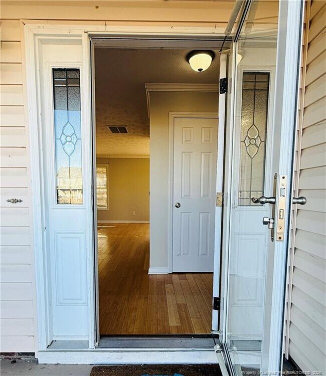 84 Gloucester Ct in Cameron, NC - Building Photo - Building Photo