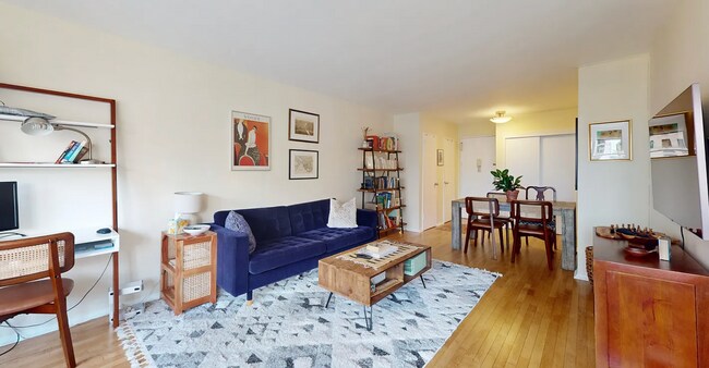 1390 1/2 2nd Ave, Unit 2A