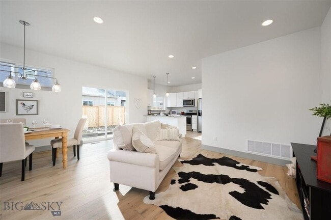 property at 1514 Rugged Crk Ave