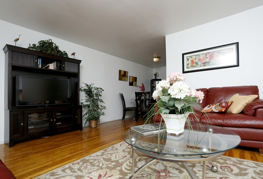 Sunrise Village Roselle Park, NJ Apartments