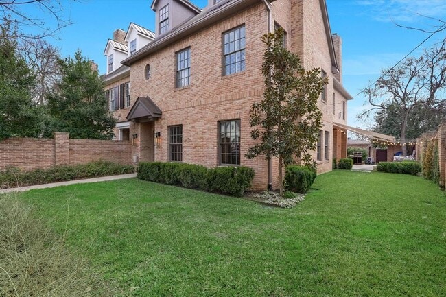 3705 Gilbert St in Austin, TX - Building Photo - Building Photo