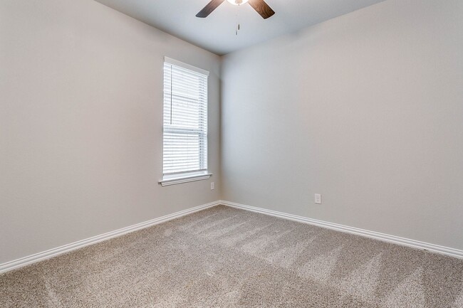 5608 McLanahan Ln in Fort Worth, TX - Building Photo - Building Photo