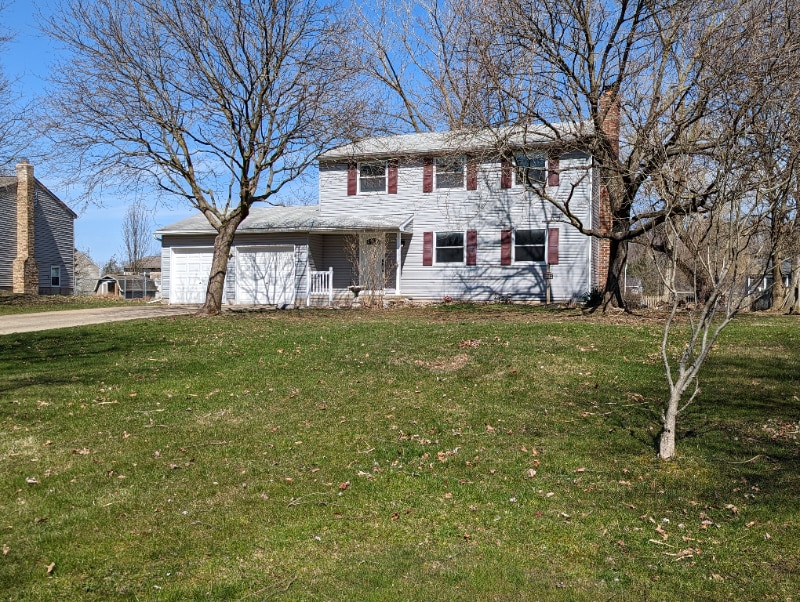 10106 Ridgewood Dr in Twinsburg, OH - Building Photo