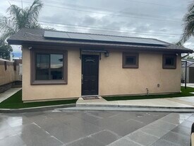 5029 Cutler Ave in Baldwin Park, CA - Building Photo