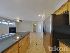 4123 Farmdale Ave in North Las Vegas, NV - Building Photo - Building Photo