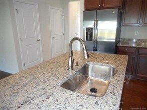 322 Willow Wood Ct in Stallings, NC - Building Photo - Building Photo