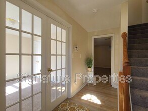 106 Regina Ln in Fredericksburg, VA - Building Photo - Building Photo