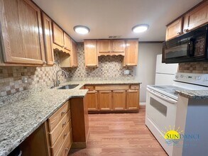 225 Wright Pky in Fort Walton Beach, FL - Building Photo - Building Photo