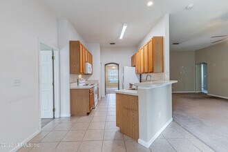 1342 Lindseys Xing Dr in Jacksonville, FL - Building Photo - Building Photo