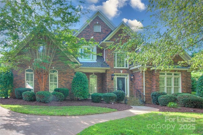property at 1222 Weddington Hills Dr