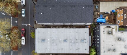 424 NE Jessup St in Portland, OR - Building Photo - Building Photo