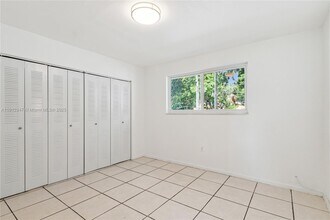 793 NW 91st St in Miami, FL - Building Photo - Building Photo