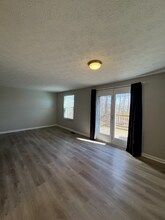 784 Woodlyn Dr S in Cincinnati, OH - Building Photo - Building Photo