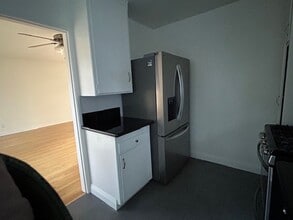 2316 Broadview dr in Glendale, CA - Building Photo - Building Photo