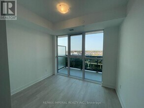 2545 Simcoe St N in Oshawa, ON - Building Photo - Building Photo