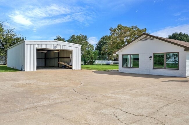 18010 Mueschke Rd in Cypress, TX - Foto de edificio - Building Photo
