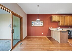 5046 Yuma Ln N in Plymouth, MN - Building Photo - Building Photo