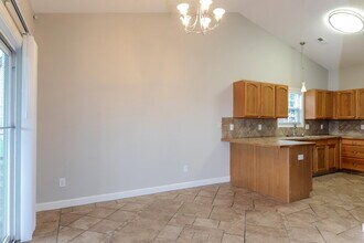 9721 Stonewall Ln in Avon, IN - Building Photo - Building Photo