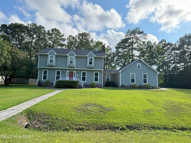 911 Pine Valley Rd in Jacksonville, NC - Building Photo - Building Photo