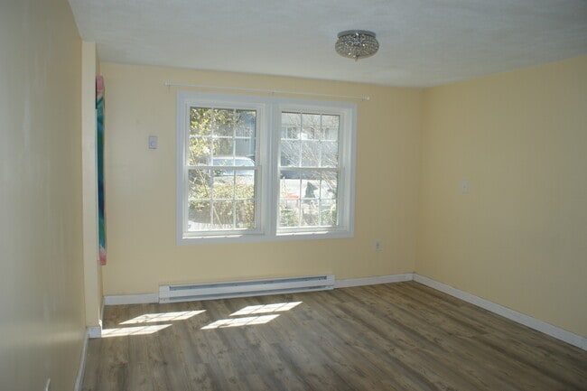 18 Fayette Rd, Unit 2, Unit 2