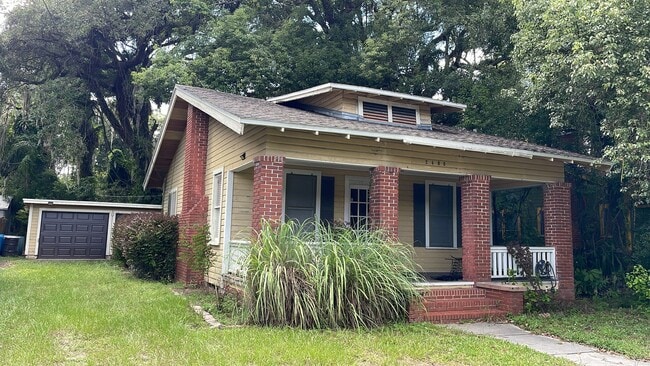property at 2486 Orange Ave