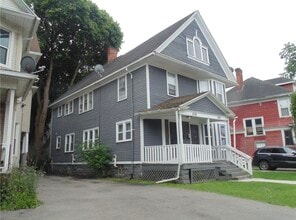 1540 St Paul St in Rochester, NY - Building Photo - Building Photo