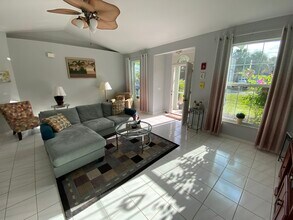 26564 Robin Way in Bonita Springs, FL - Building Photo - Building Photo