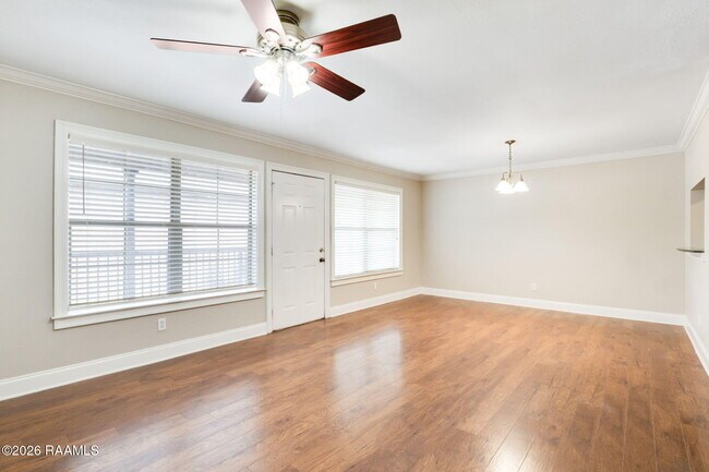 112 Hillside Dr in Lafayette, LA - Building Photo - Building Photo