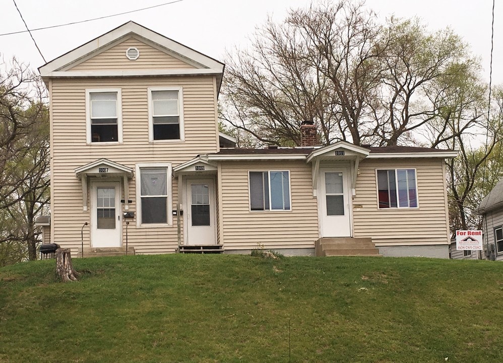 1007 Zeisler St, Unit 1007 in La crosse, WI - Building Photo