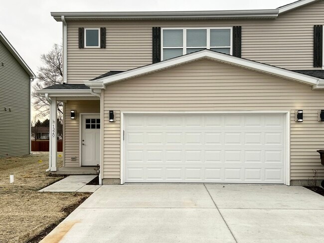 property at 1320 8th St