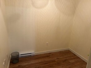 99 Chapel St in Nanaimo, BC - Building Photo - Building Photo